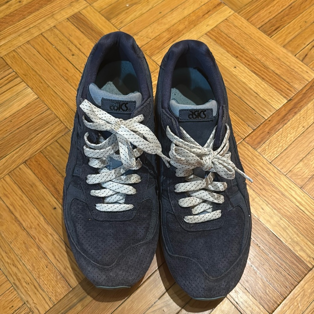 Ronnie Fieg x Asics - Atlantics by Kith. US M 7 / EUR 40